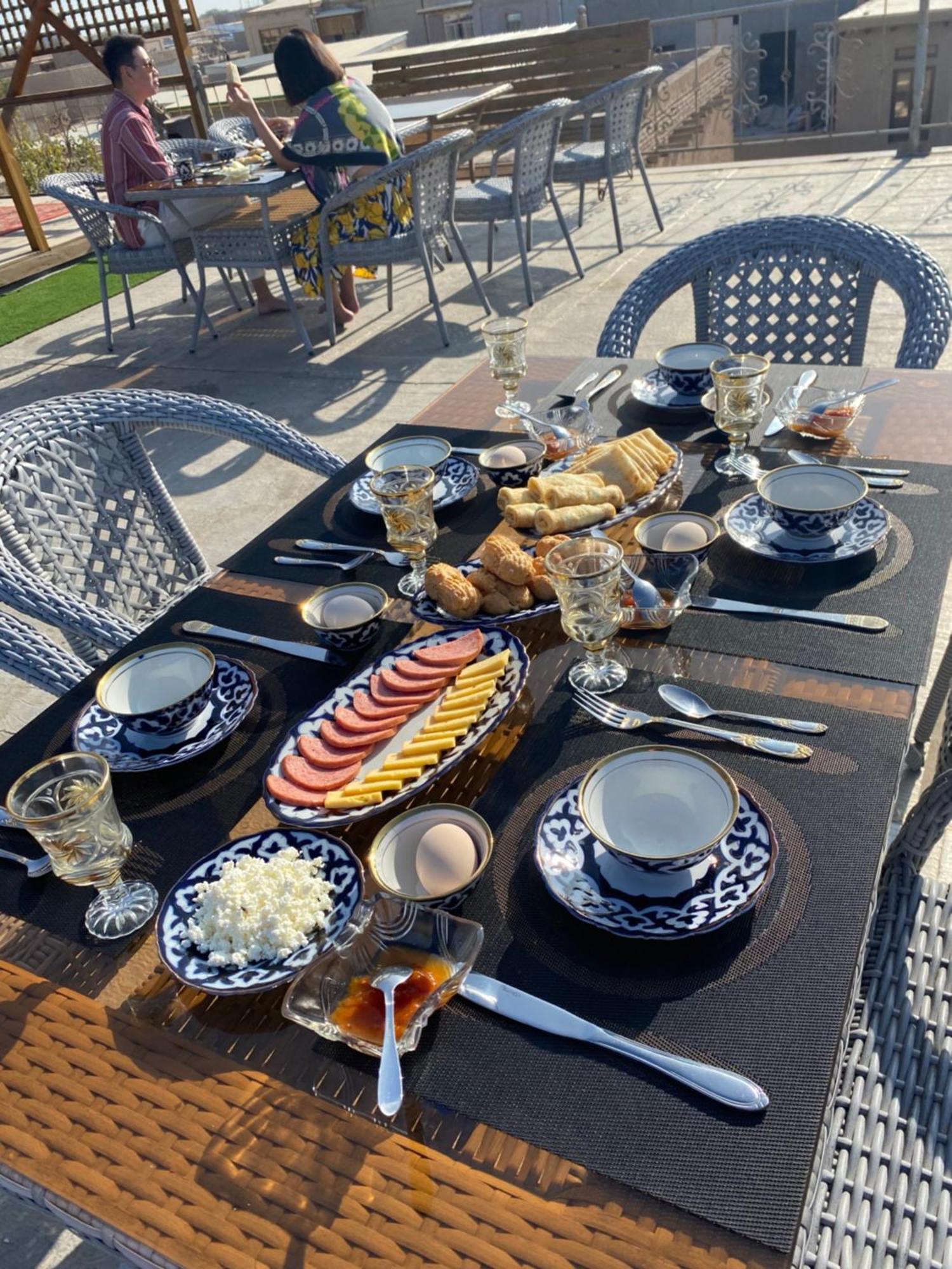 Bed and Breakfast Khiva Bibimariyam Экстерьер фото
